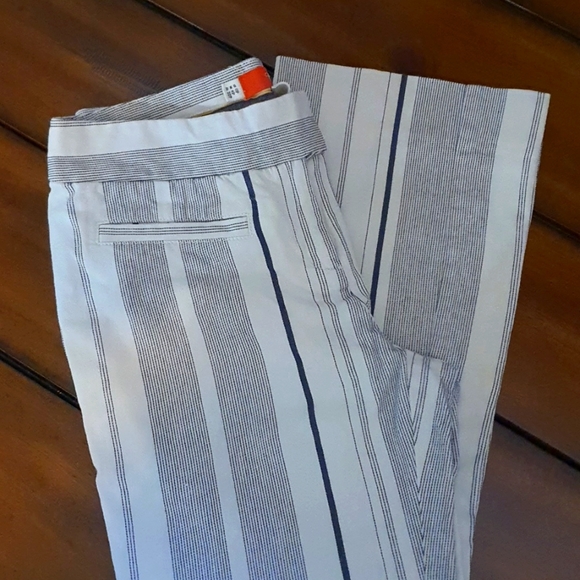 Anthropologie Ankle Flare Pants. Linen-Cotton Blend. - Picture 8 of 11
